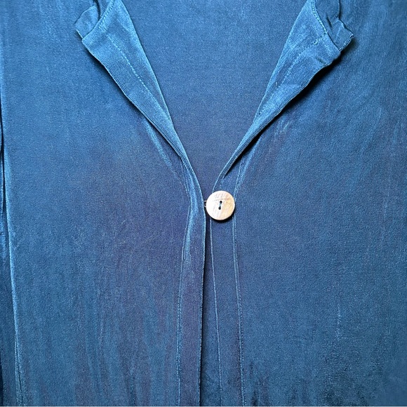 Chico’s Travelers Blue/Teal Acetate 1 button Long Cardigan size 1(M) - Picture 5 of 8